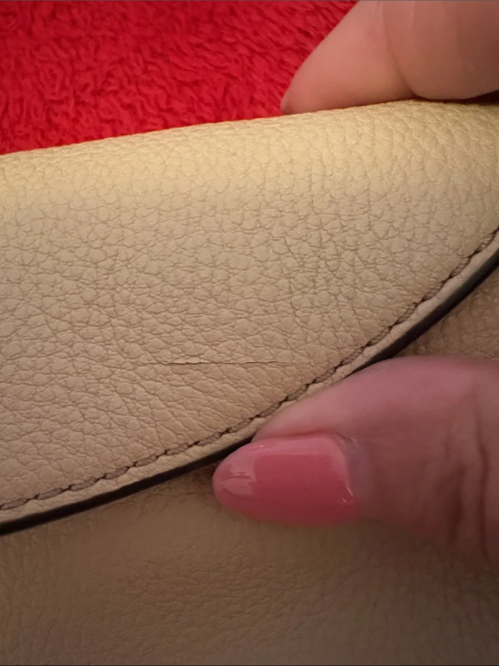 Marc Jacobs Pebbled Leather Hobo in Beige